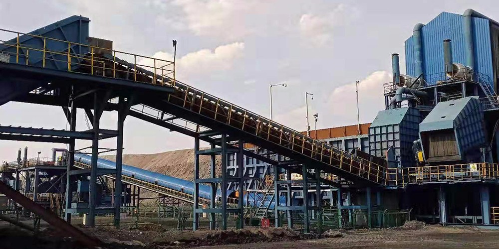 低溫來襲，移動(dòng)破碎站廠家教你如何保養(yǎng)破碎設(shè)備